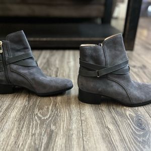 These super cute gray booties are soft suede and great for leggings or jeans